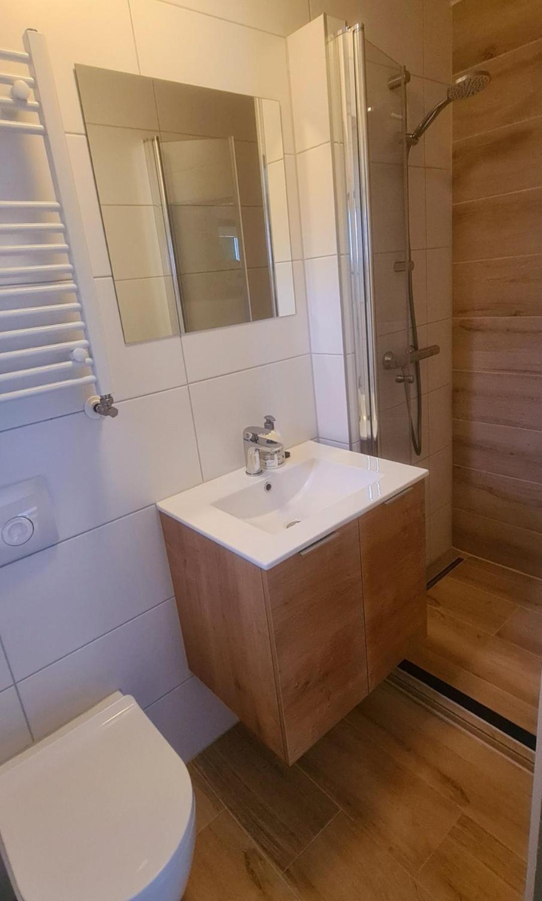 Roos Guesthouse Holiday Appartements Valkenburg aan de Geul Zimmer foto
